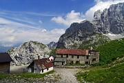 Al Rifugio Albani a scavalco della Valle Azzurra, salita in tutta la sua estensione il 23 giugno 2015 - FOTOGALLERY